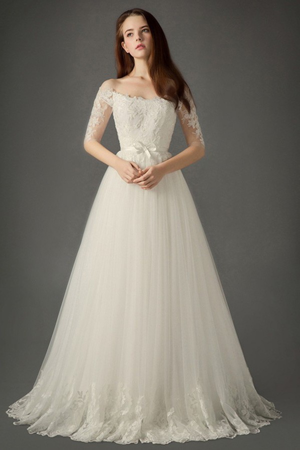 A Line Off The Shoulder Tulle Lace Sleeve Wedding Dress Without Train 8899