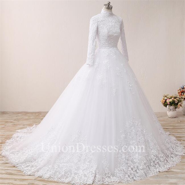 Modest Ball Gown High Neck Long Sleeve Tulle Lace Wedding Dress 